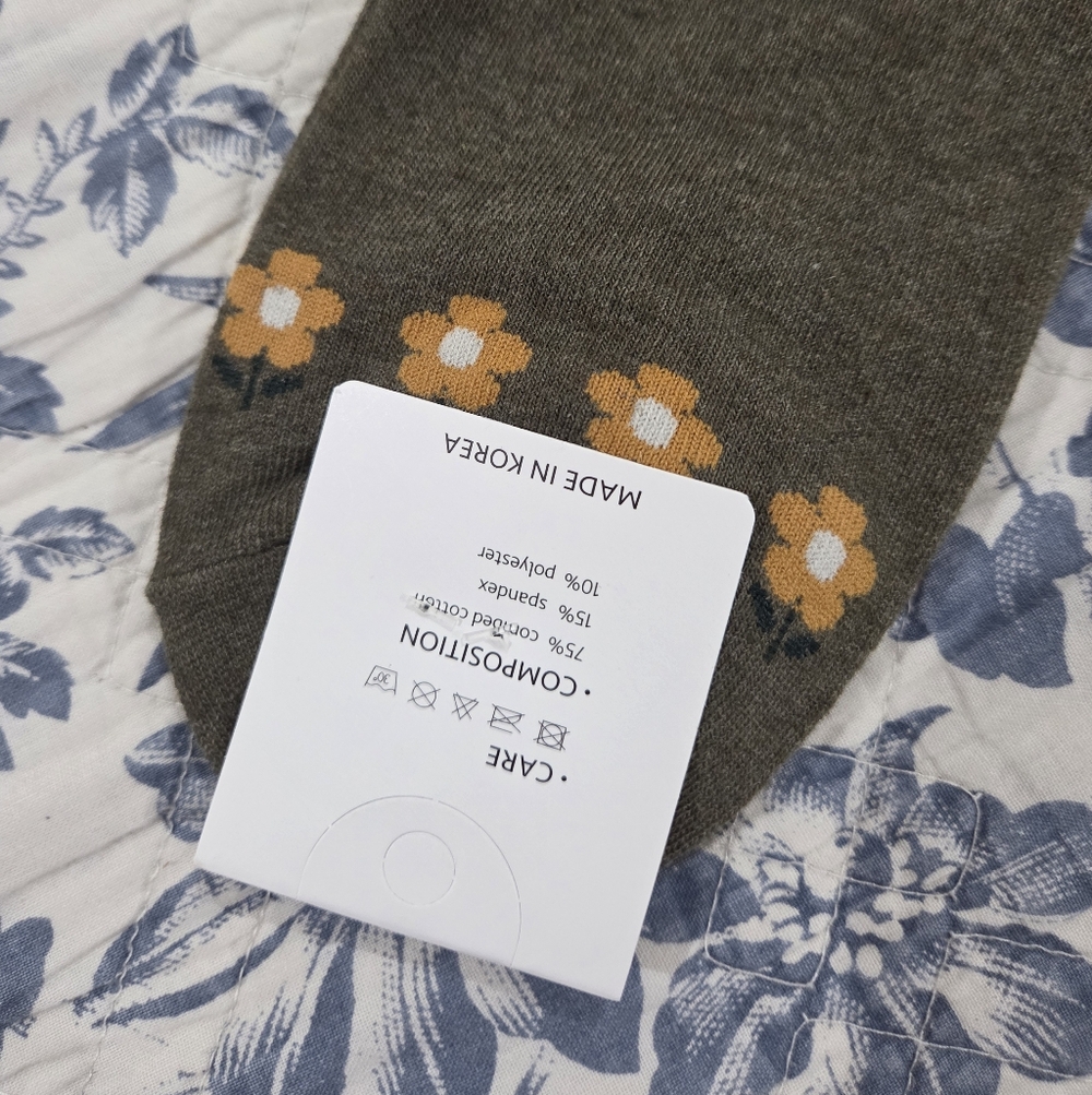 Tdays Floral Crew Socks - Olive & Cream with Mustard Flowers - Picture 2 of 2
